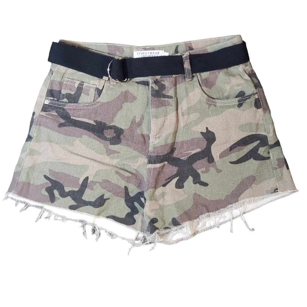 STREETWEAR Society Camo Cutoff Jean Shorts - Picture 2 of 8